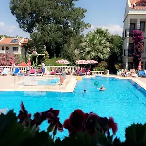 Otel Leytur ***